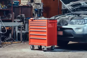 Системы отопления для гаража: что выбрать зимой