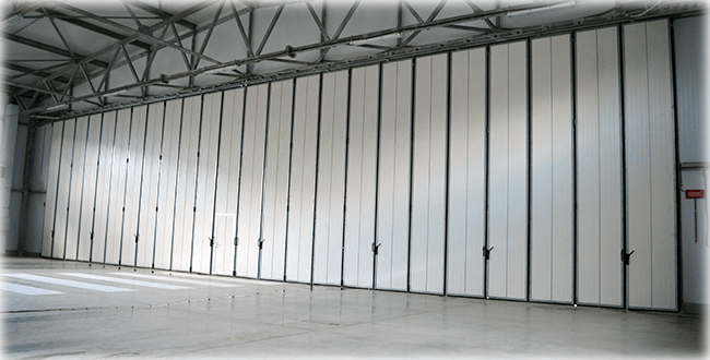 особенности Мега-ворота (ангарные)