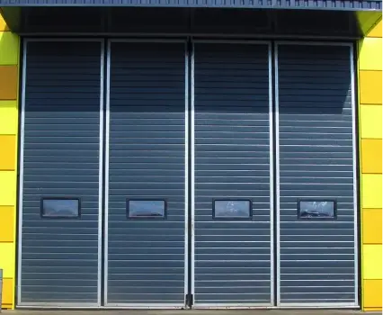 складчатые ворота